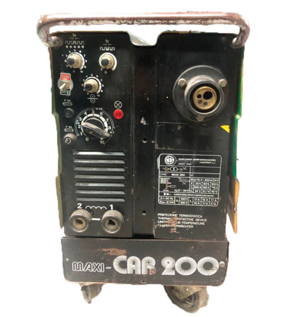 Maxicar 200 Ocasión: Tu Socio Perfecto en Soldadura - Imagen 2